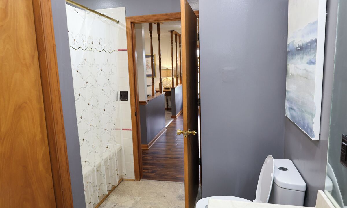 Photo of Bathroom in Jonesborough