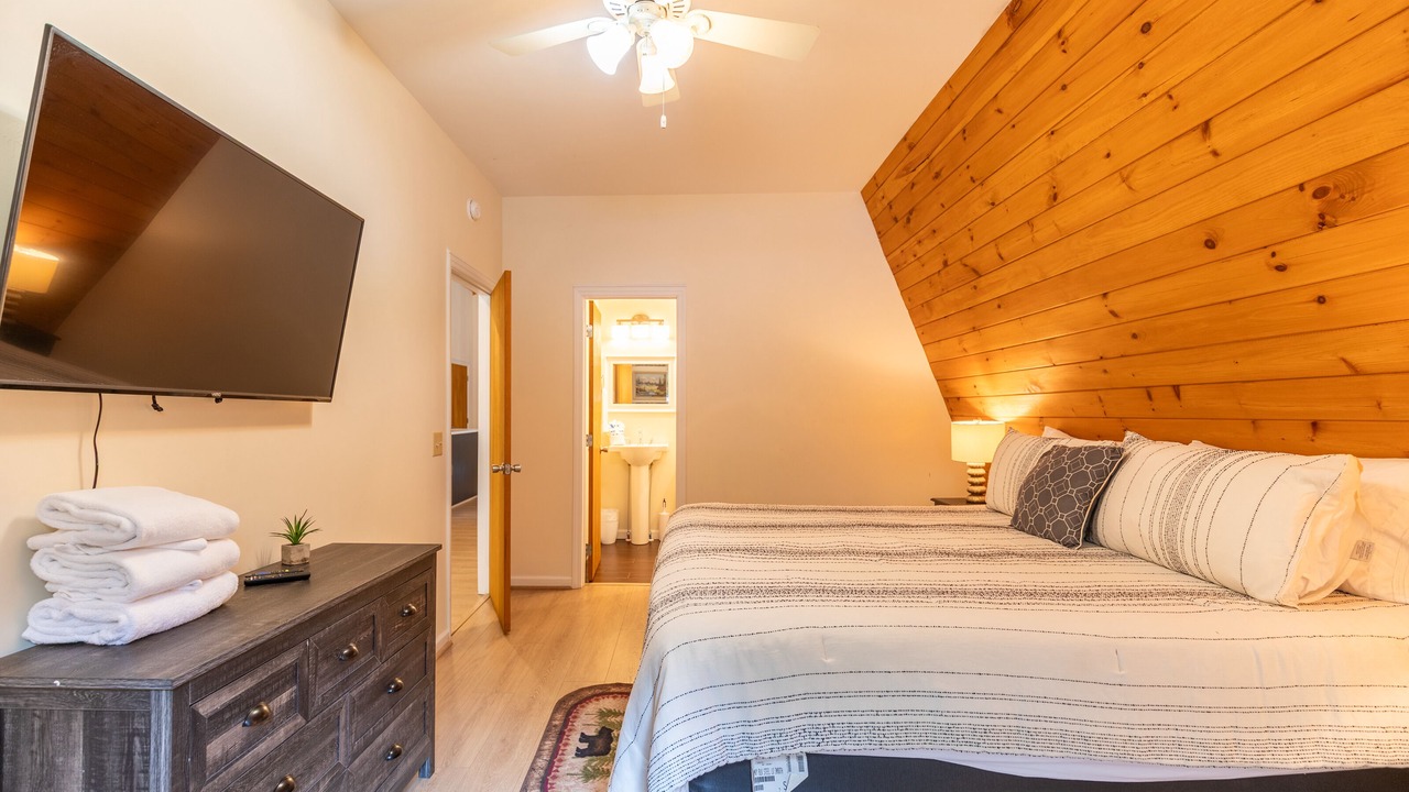 Photo of Bedroom in Elk Park