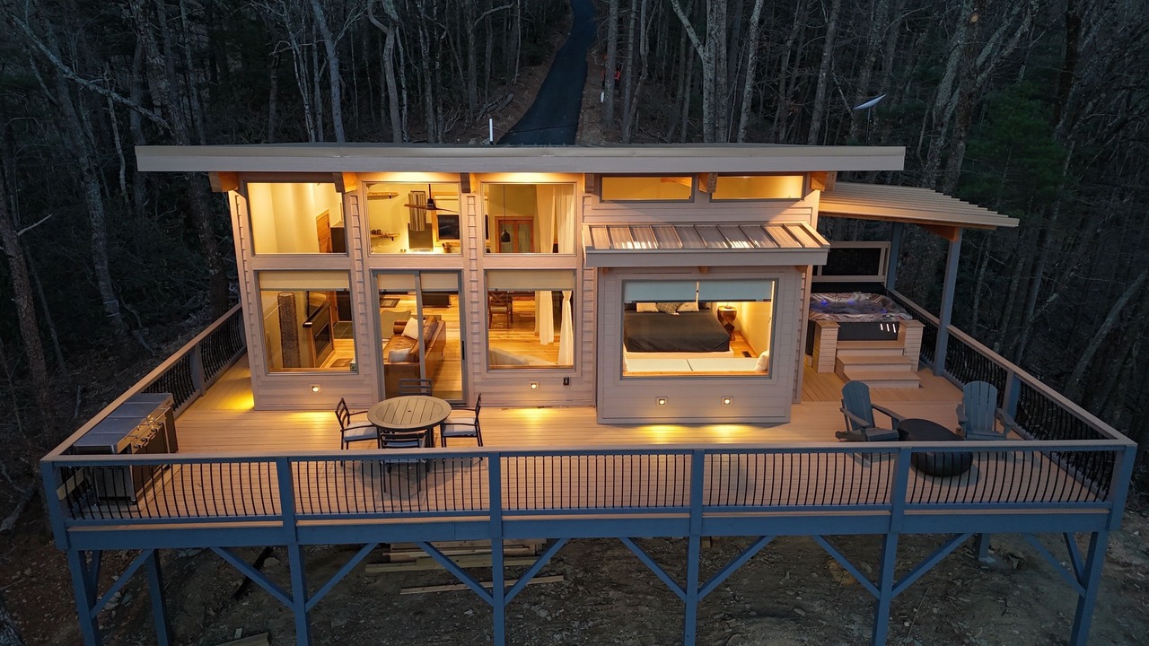 Photo of Outdoor in Apple Ridge