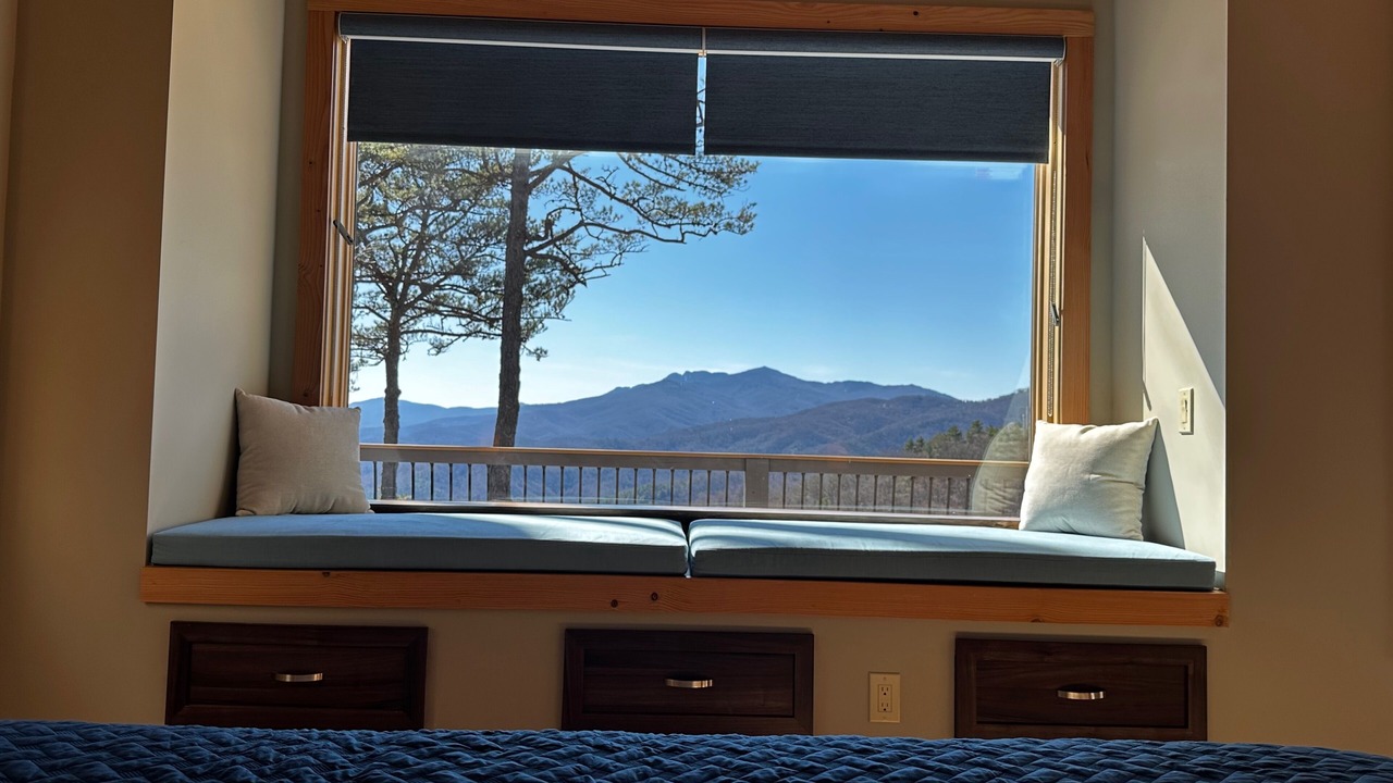 Photo of Bedroom in Apple Ridge