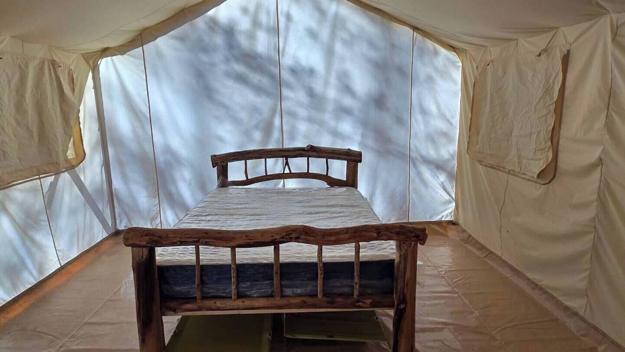 Photo of Bedroom in Lenoir