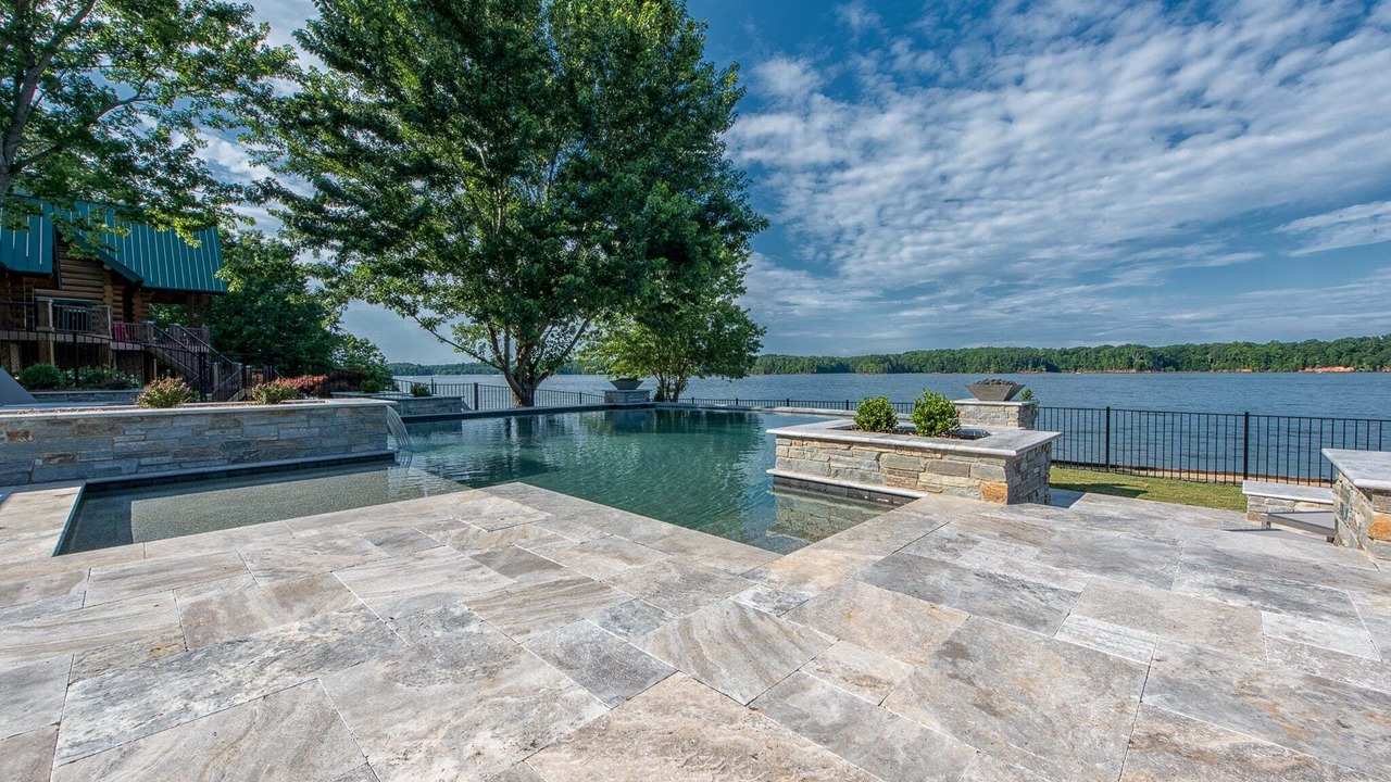 Photo of Outdoor in Lake Norman of Catawba