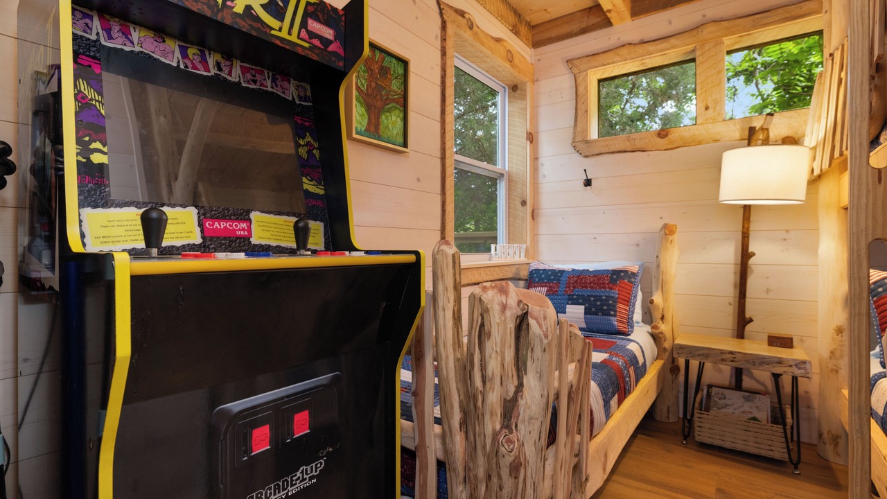 Photo of Bedroom in Jonesborough