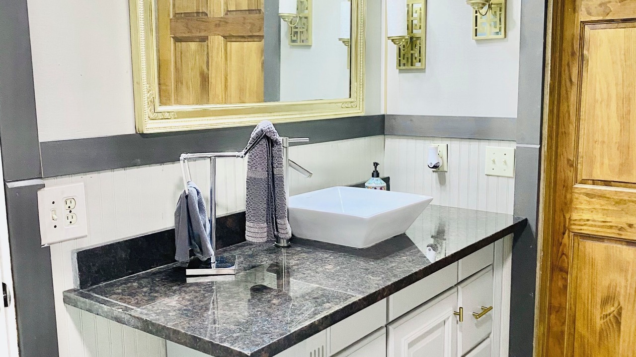Photo of Bathroom in Union
