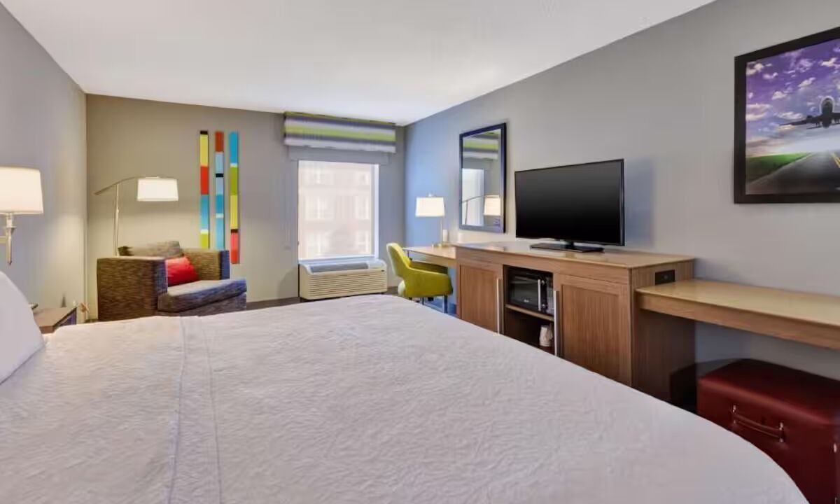 Photo of Bedroom in Mount Saint Joseph