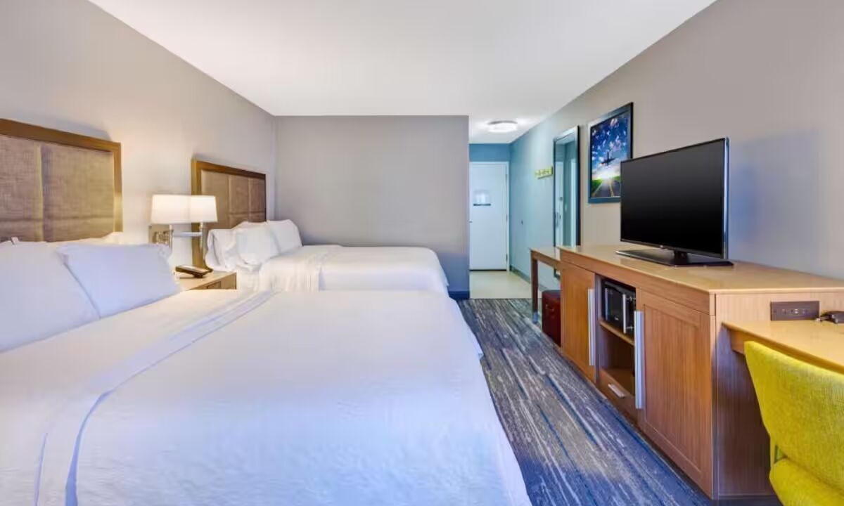 Photo of Bedroom in Mount Saint Joseph