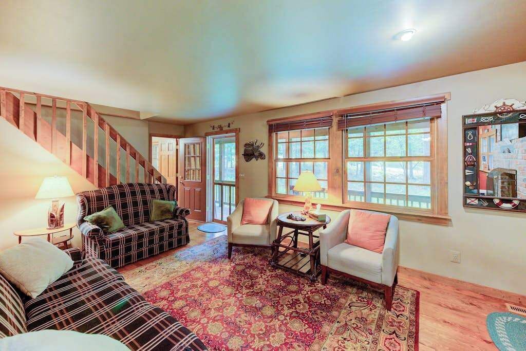 Photo of Livingroom in Sky Valley