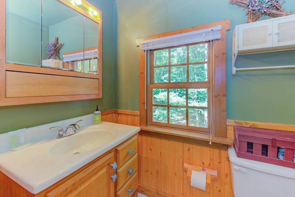 Photo of Bathroom in Sky Valley