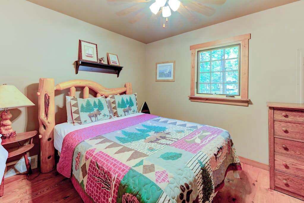 Photo of Bedroom in Sky Valley