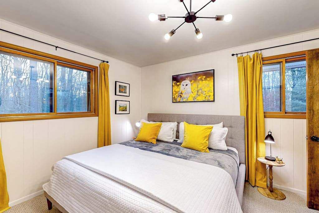 Photo of Bedroom in Crellin