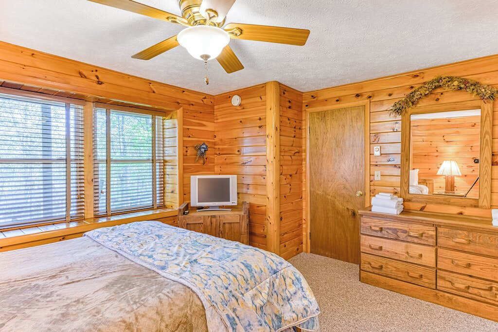 Photo of Bedroom in McHenry