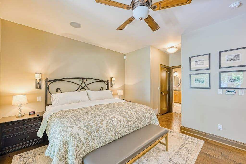 Photo of Bedroom in Blakeslee