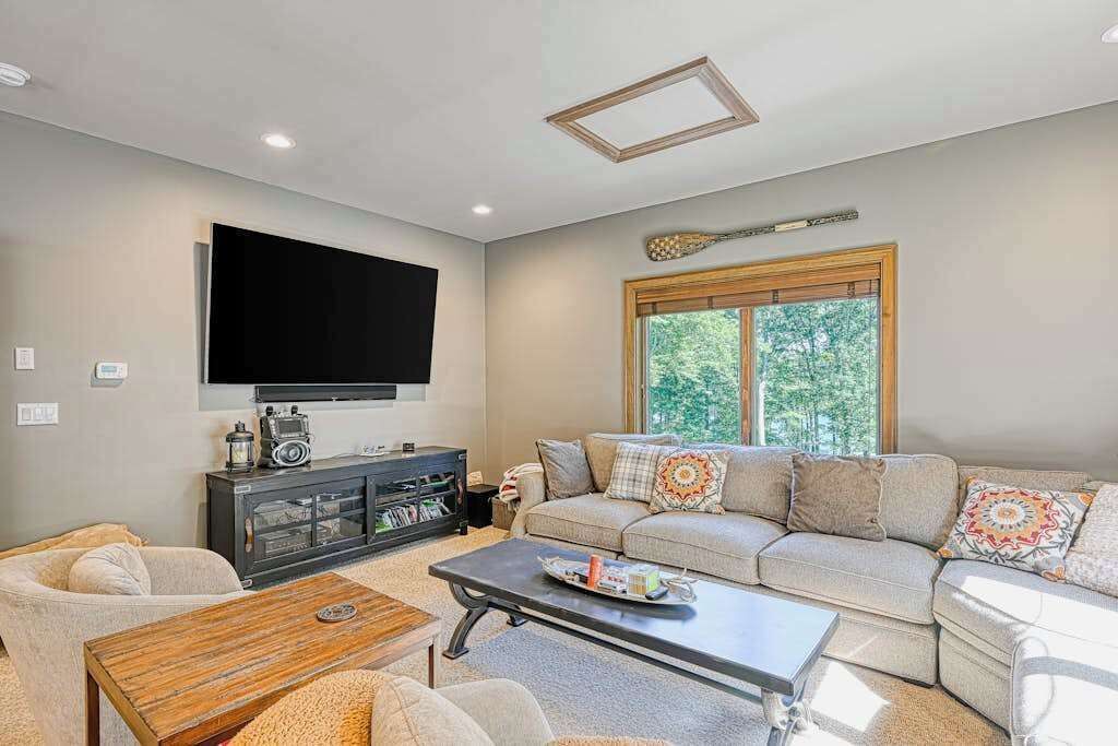 Photo of Livingroom in Blakeslee