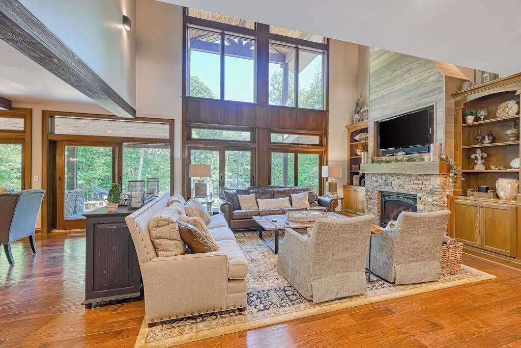 Photo of Livingroom in Blakeslee