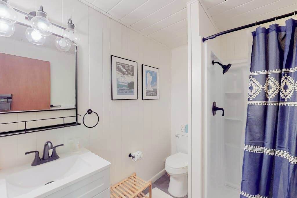 Photo of Bathroom in Swanton