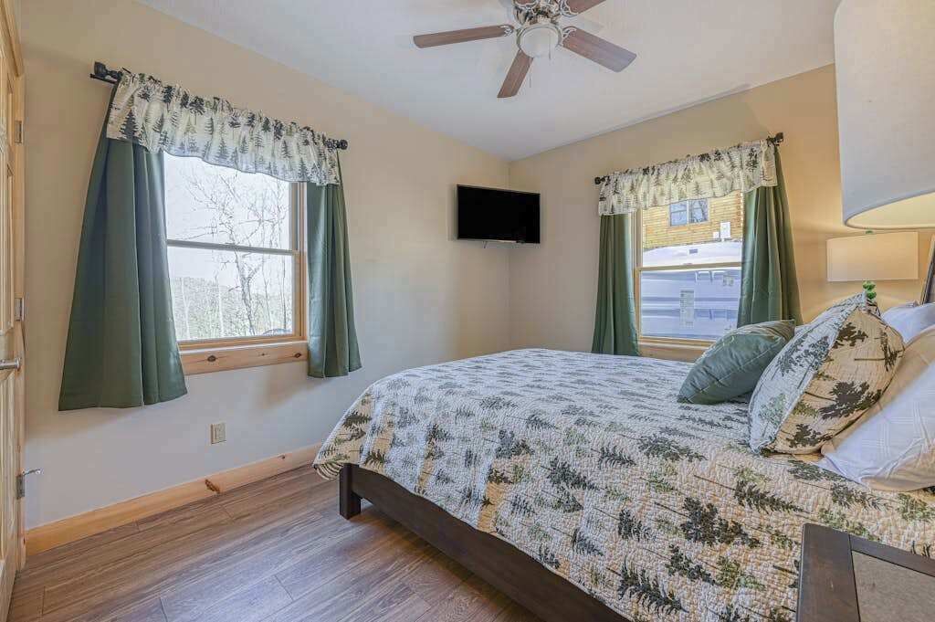 Photo of Bedroom in McHenry