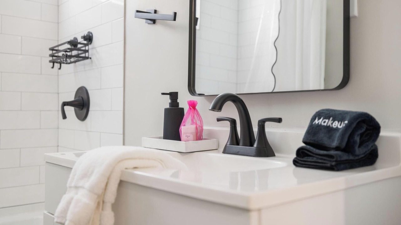 Photo of Bathroom in Jonesborough