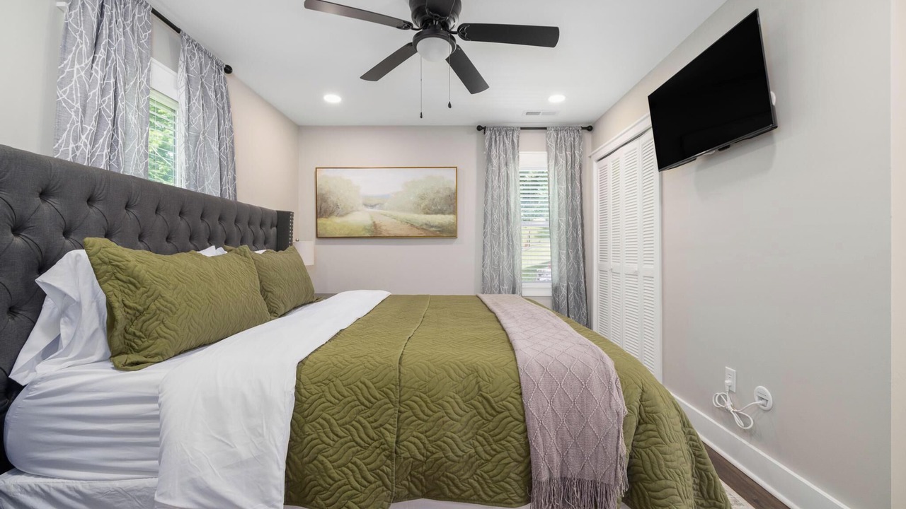 Photo of Bedroom in Jonesborough