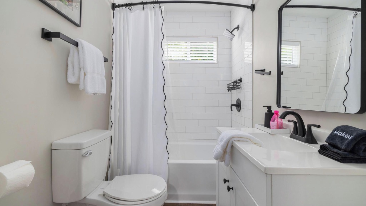 Photo of Bathroom in Jonesborough