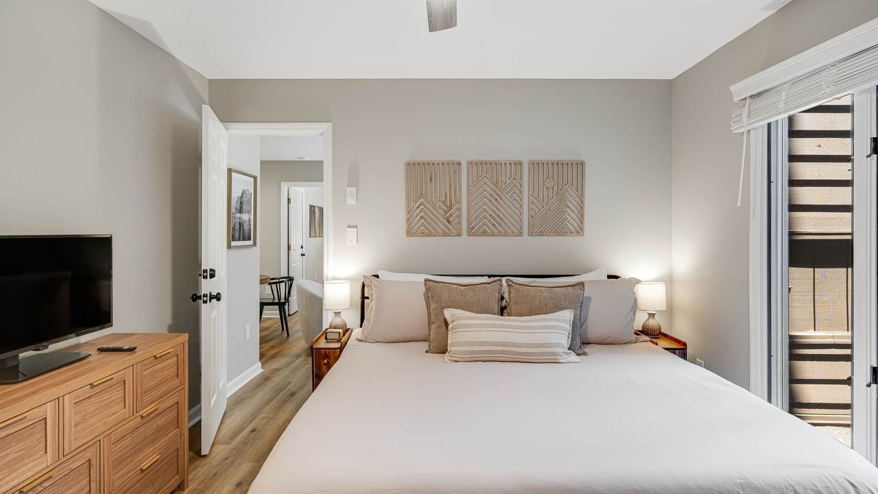 Photo of Bedroom in Blowing Rock