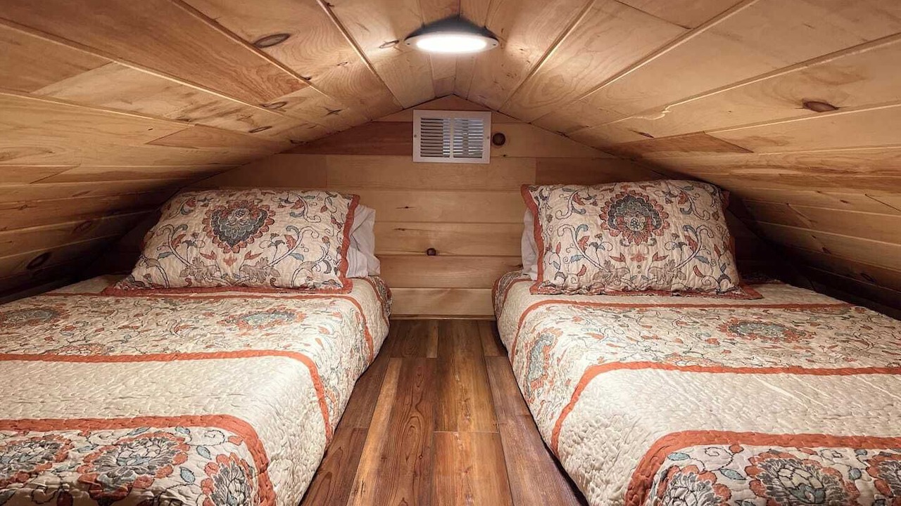 Photo of Bedroom in Berkeley Springs