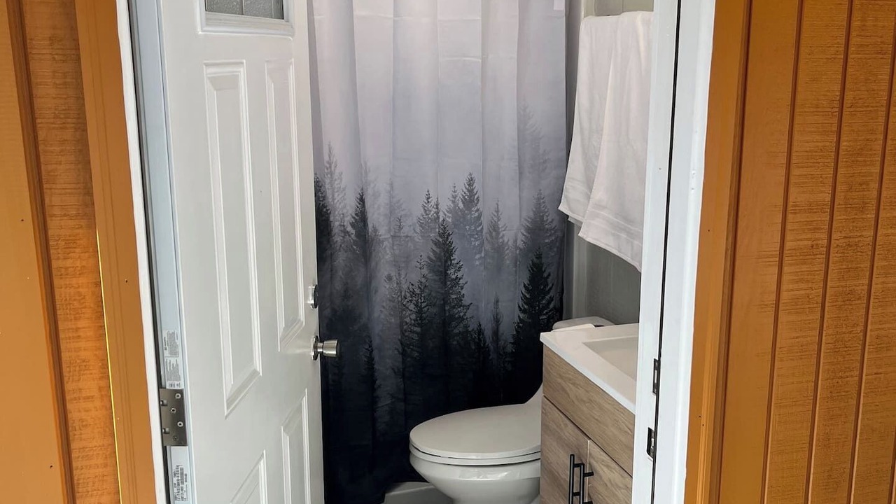 Photo of Bathroom in Berkeley Springs