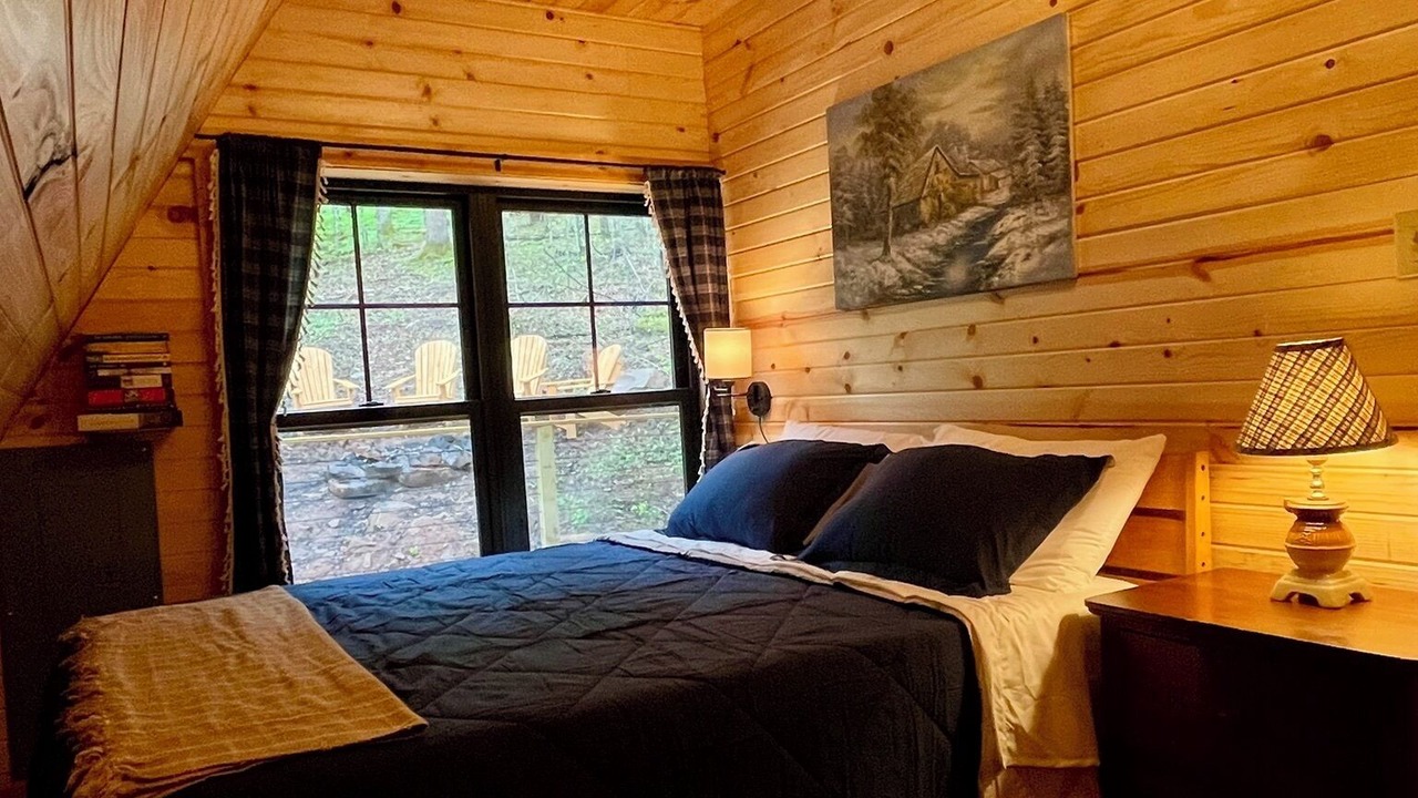 Photo of Bedroom in Edray