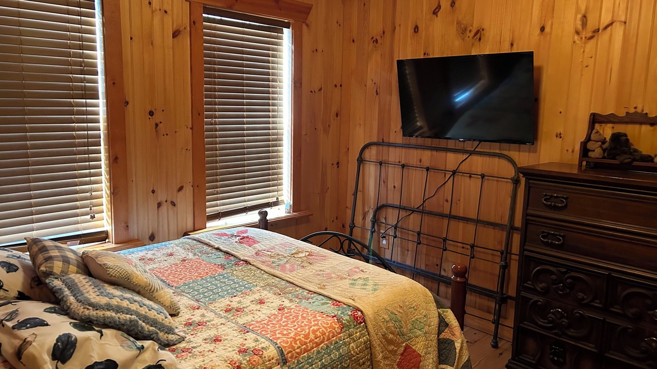 Photo of Bedroom in Mortimer