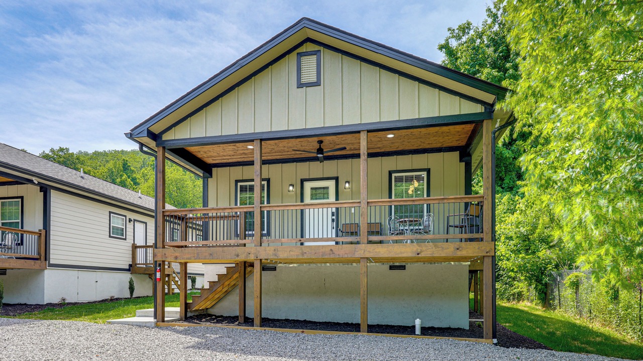 Photo of Outdoor in Banner Hill