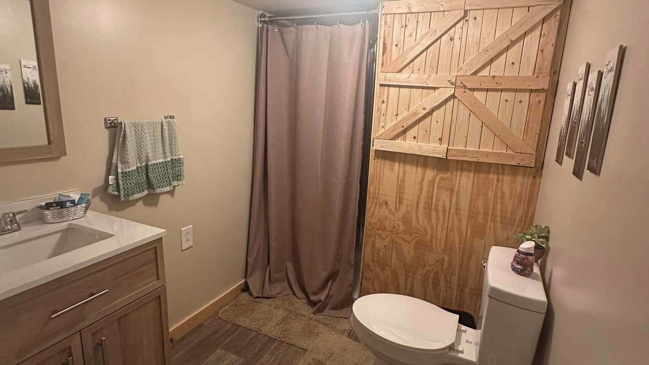 Photo of Bathroom in Isaban
