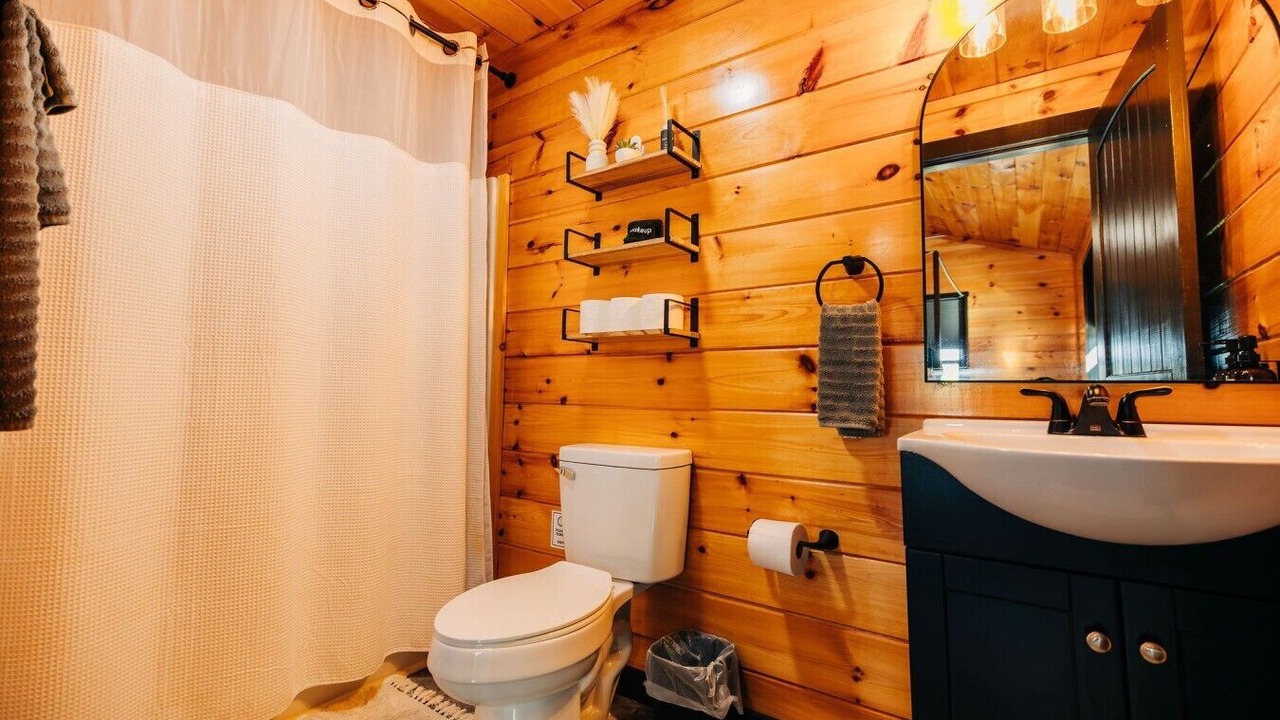 Photo of Bathroom in Rogers