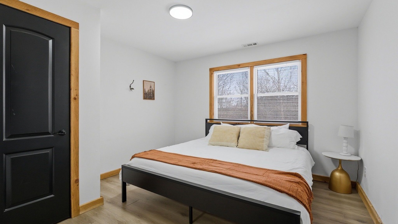 Photo of Bedroom in Rogers