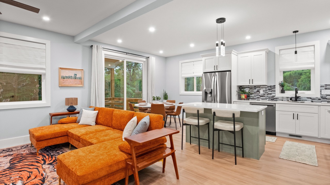Photo of Livingroom in Oakley