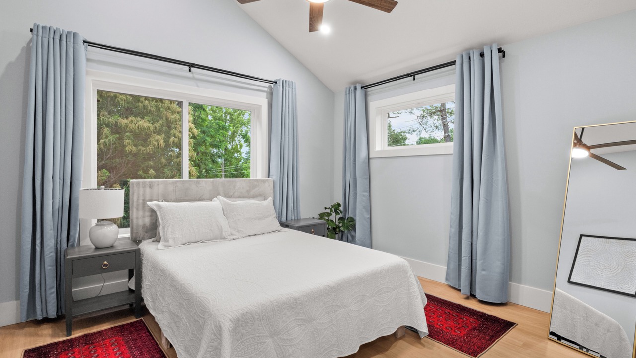 Photo of Bedroom in Oakley