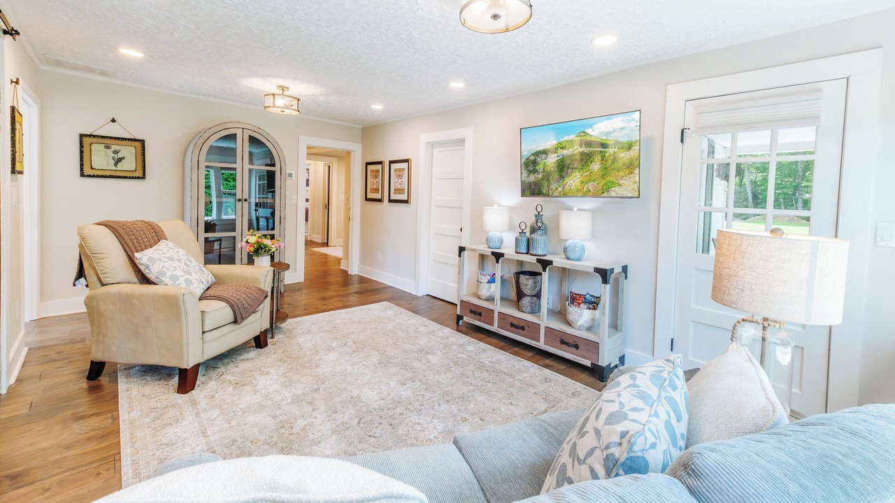 Photo of Livingroom in Linville
