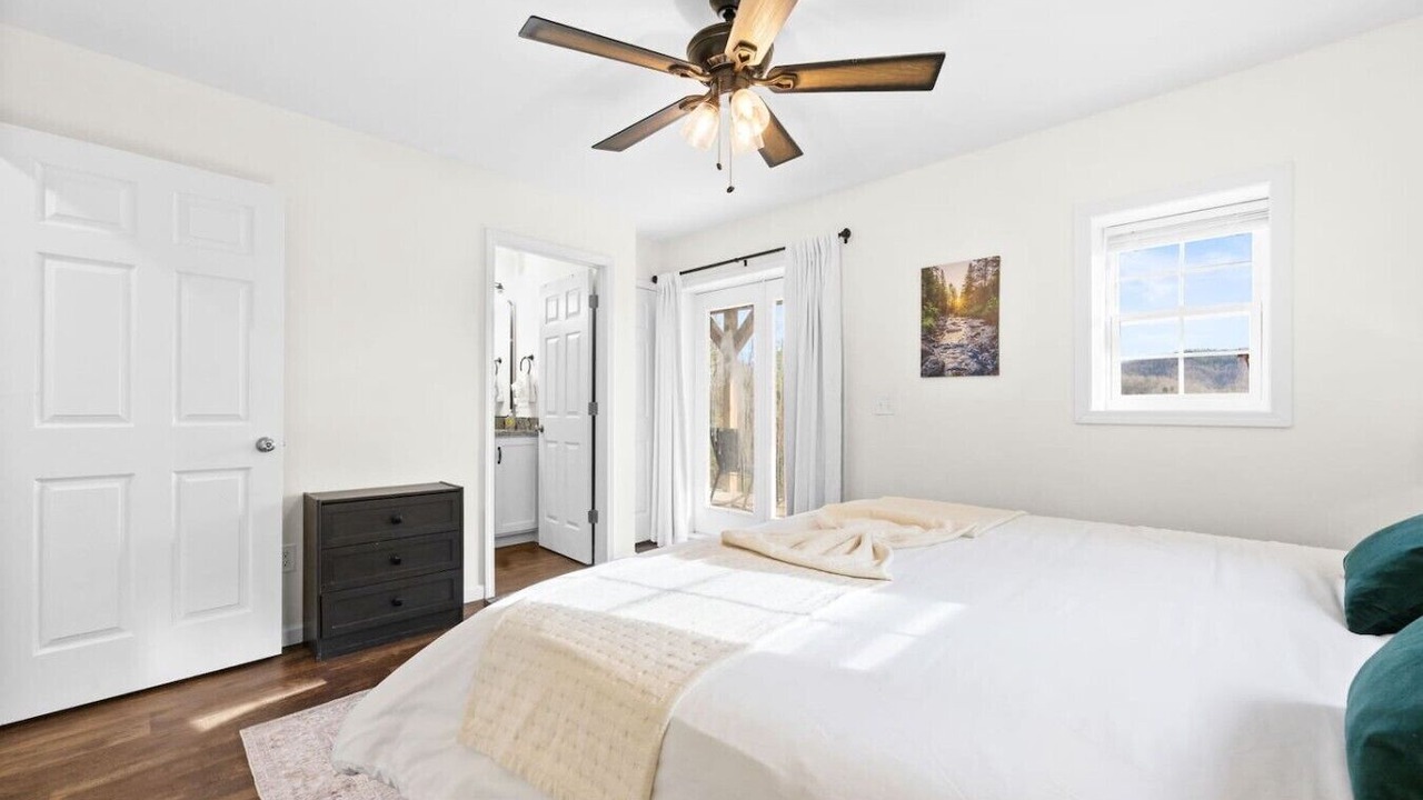 Photo of Bedroom in Ferguson