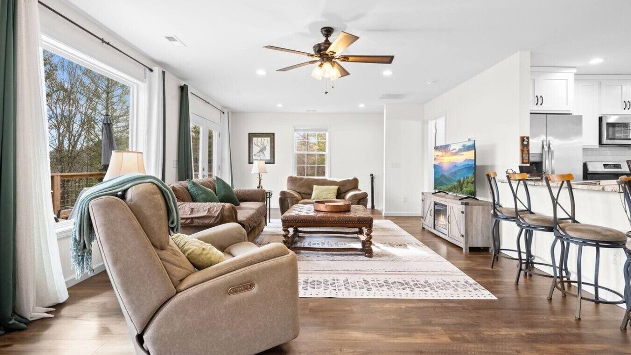 Photo of Livingroom in Ferguson