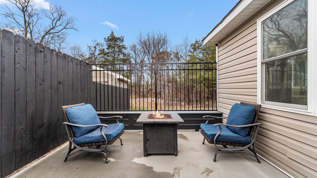 Photo of Patio Balcony in Centreville