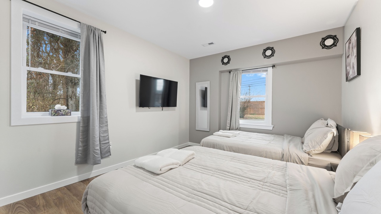 Photo of Bedroom in Centreville