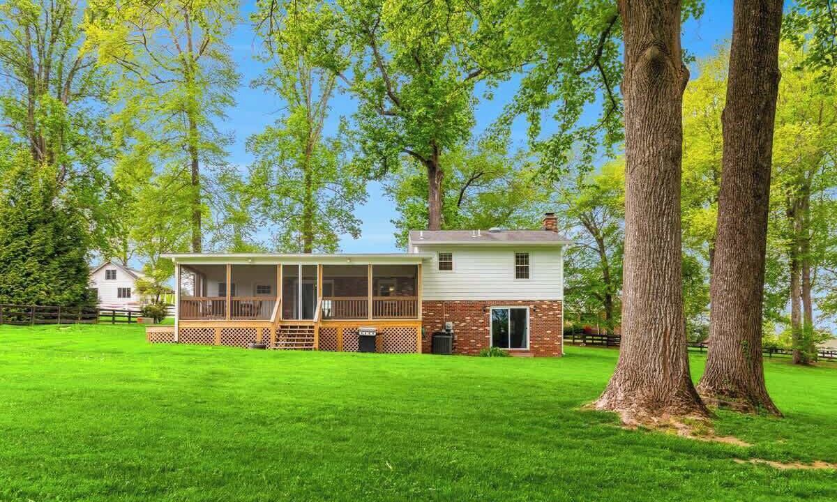 Photo of Outdoor in Leesburg