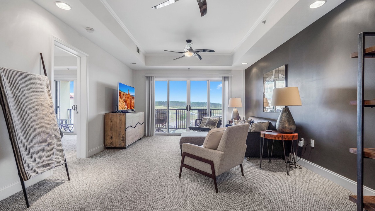 Photo of Livingroom in Bluff City