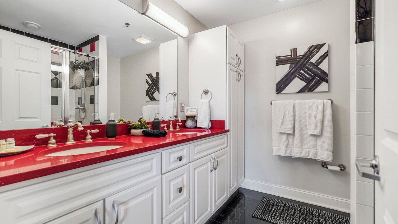 Photo of Bathroom in Bluff City