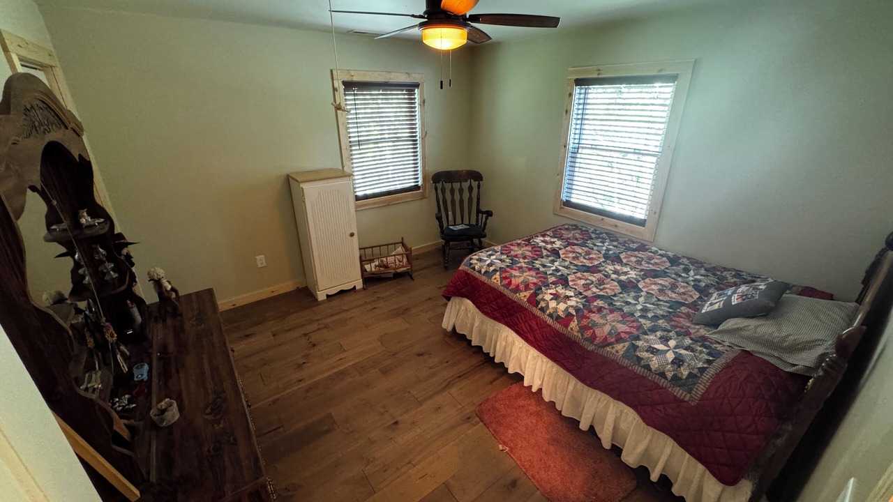 Photo of Bedroom in Marion