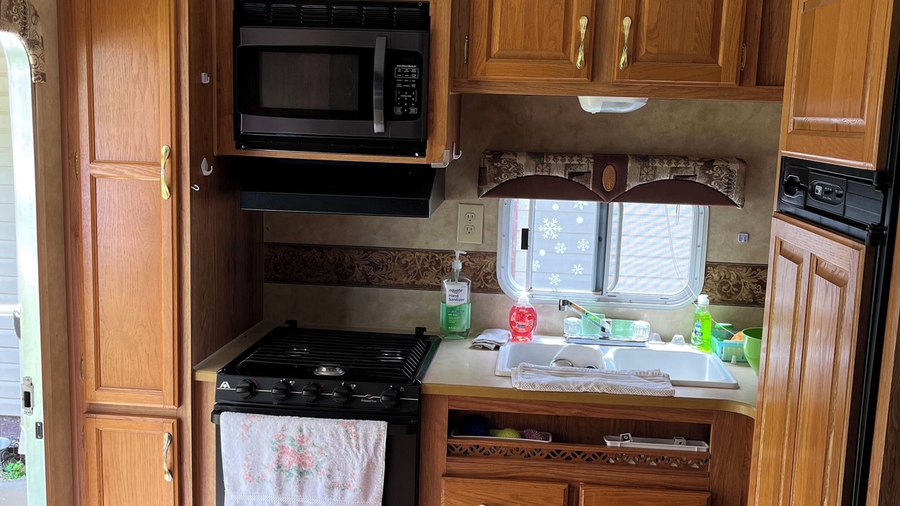 Photo of Kitchen in Rush