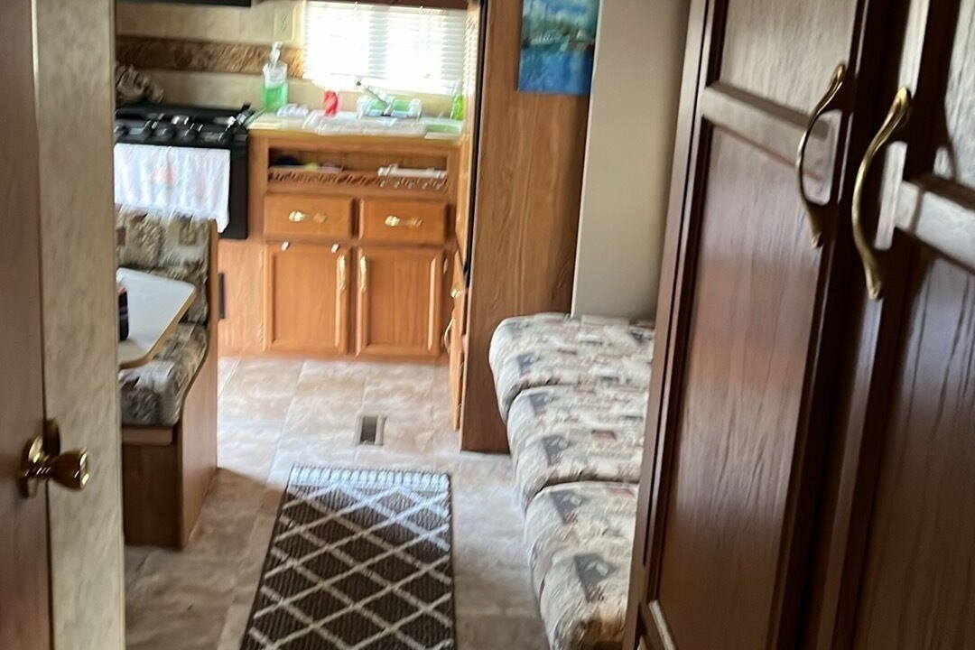 Photo of Bedroom in Rush