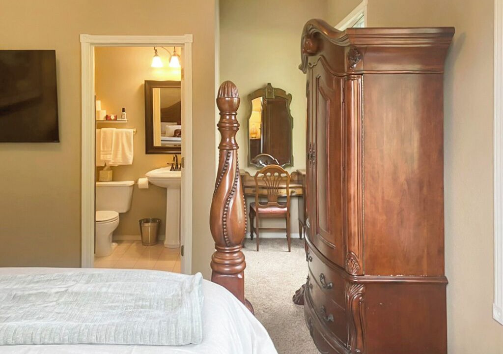 Photo of Bathroom in Huffman - O' Malley