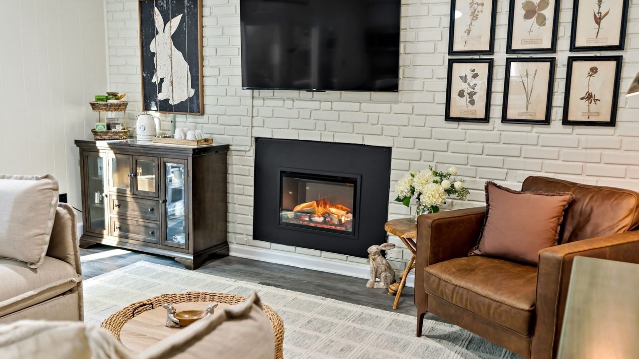Photo of Livingroom in The Woods