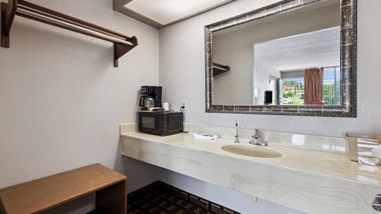 Photo of Bathroom in Greeneville