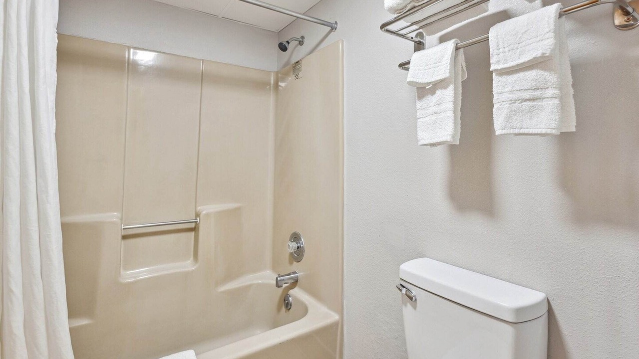 Photo of Bathroom in Greeneville