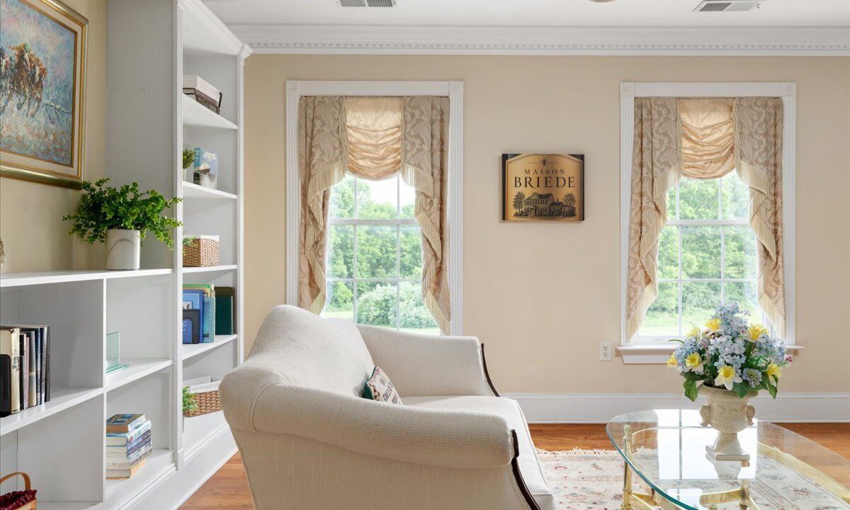 Photo of Livingroom in Ridgeway